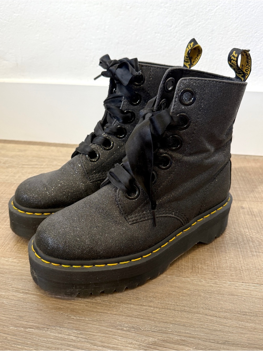 Dr Martens Size 8 Molly Glitter Black Platform Lace Up Combat Boots